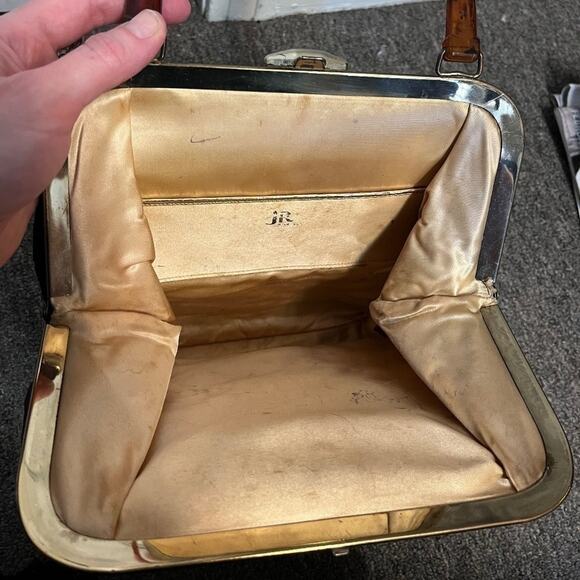 Vintage 1940s Large Black Satin Floral Embroidered Handbag with Lucite Handle 2 - Picture 9 of 12